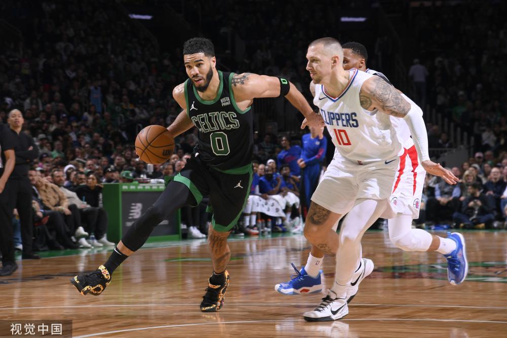 矛头指向曼 矛头指向曼